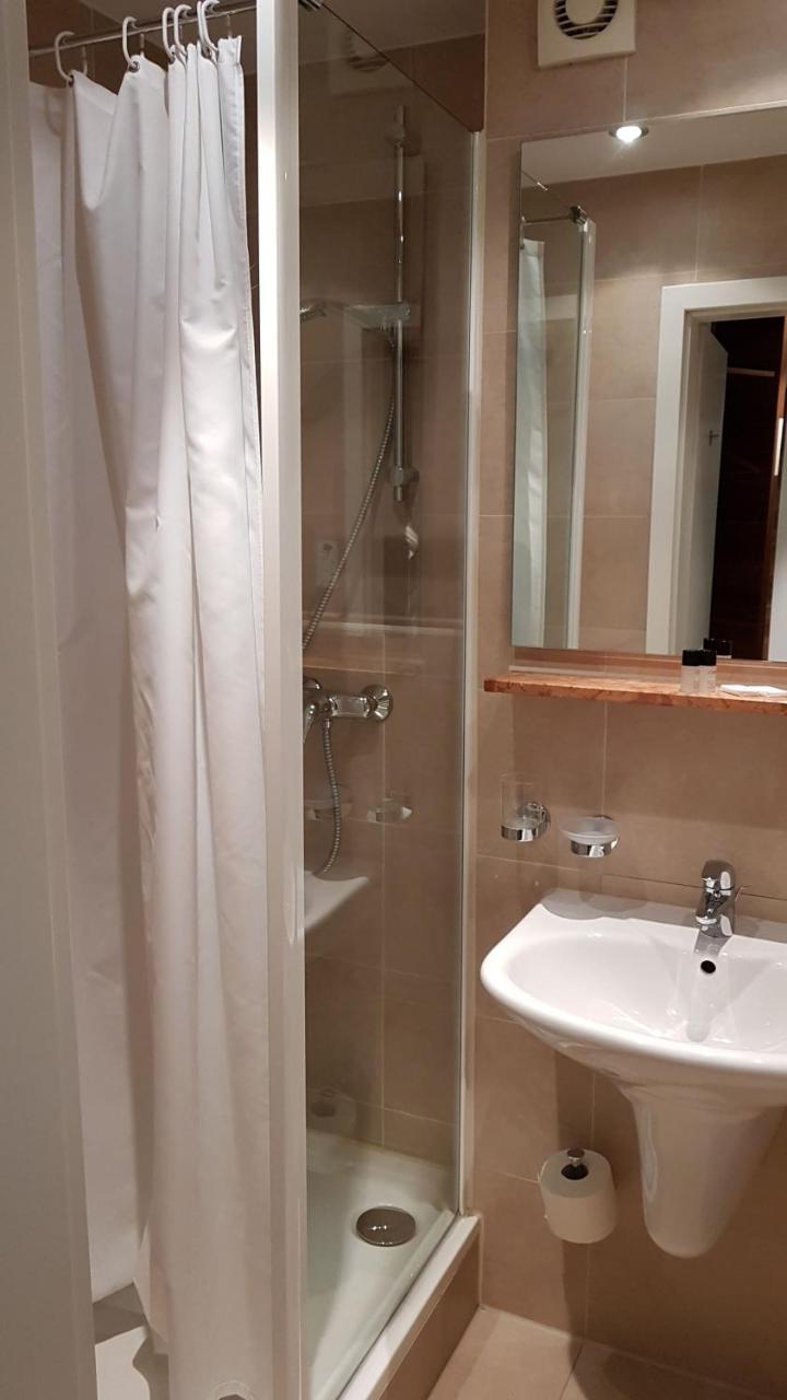 Aparthotel Hotel-apart 3*